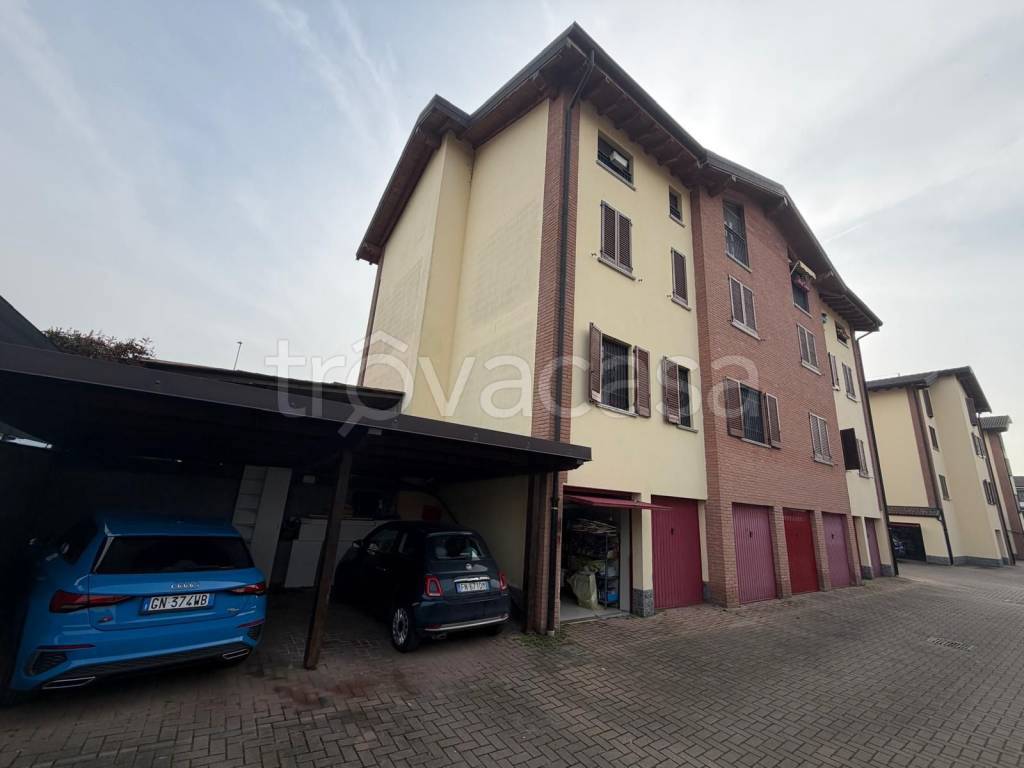 immagine annuncio 1 di 15