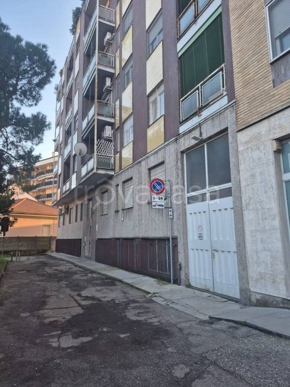 immagine annuncio 12 di 13