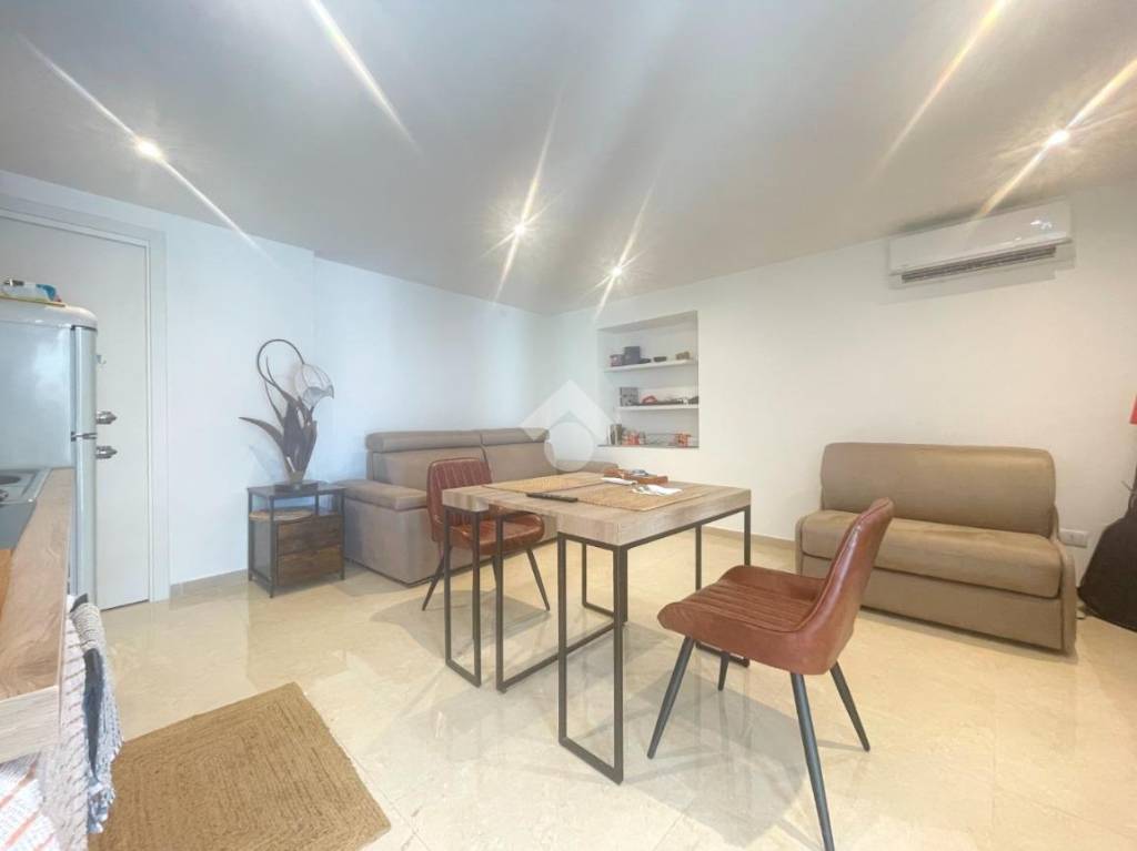 immagine annuncio 4 di 12