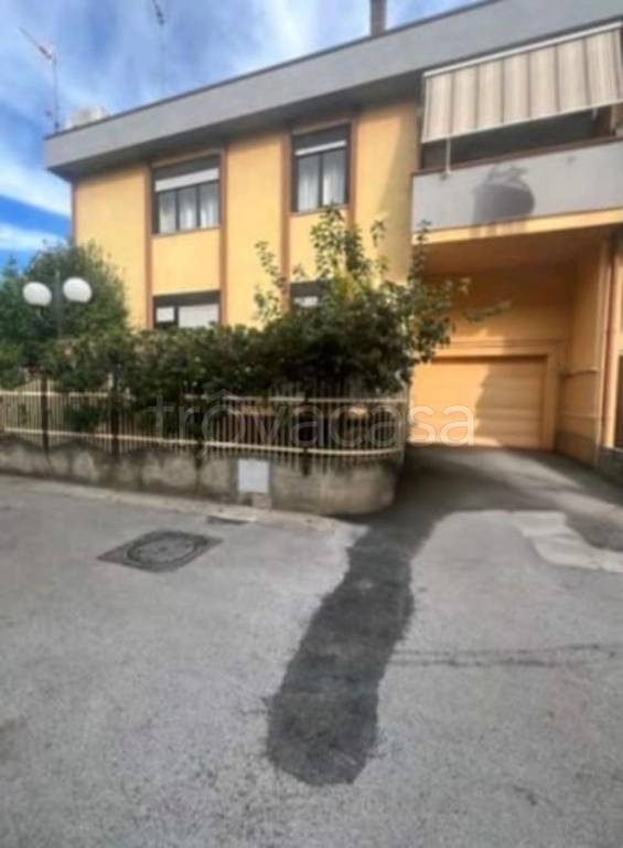 immagine annuncio 1 di 14