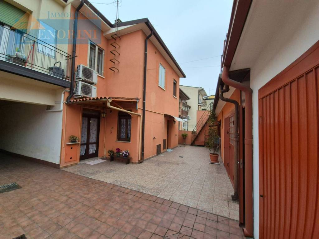 immagine annuncio 8 di 9