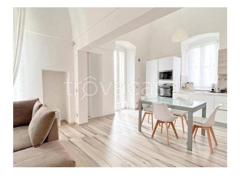 immagine annuncio 1 di 8