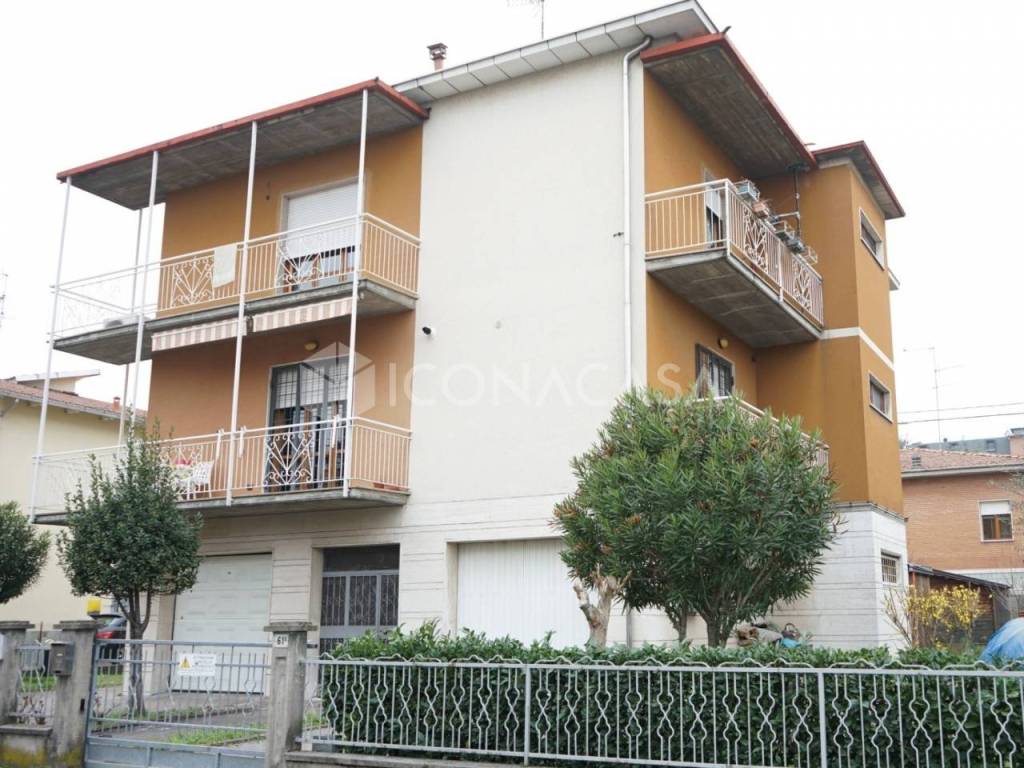 immagine annuncio 1 di 15