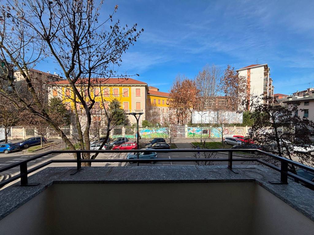 immagine annuncio 11 di 12