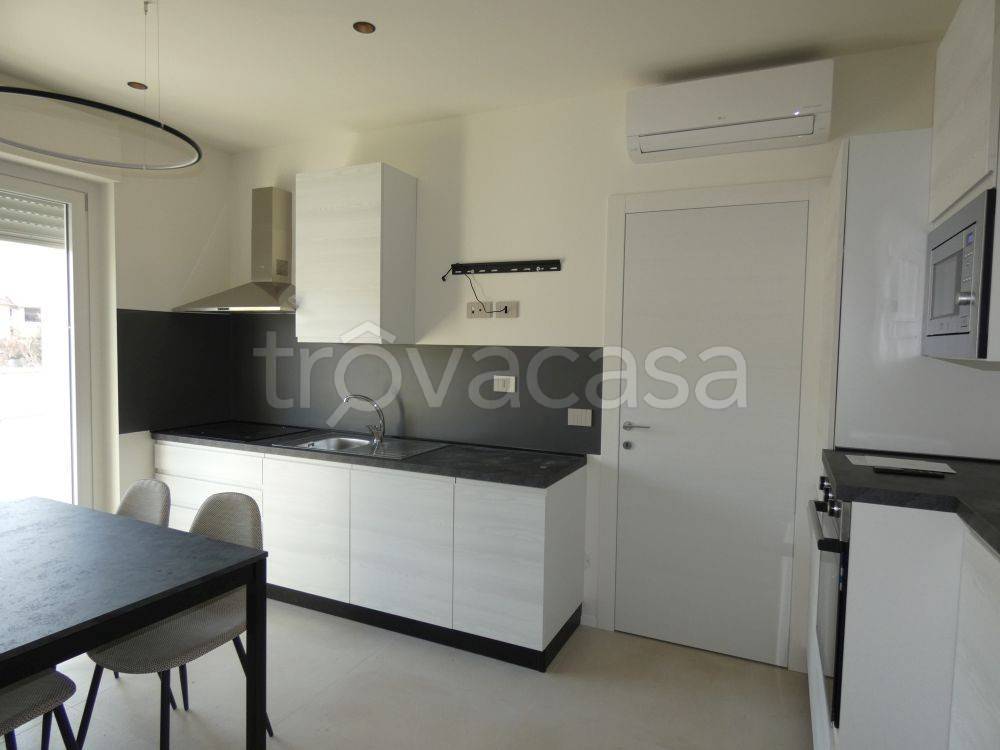 immagine annuncio 1 di 14