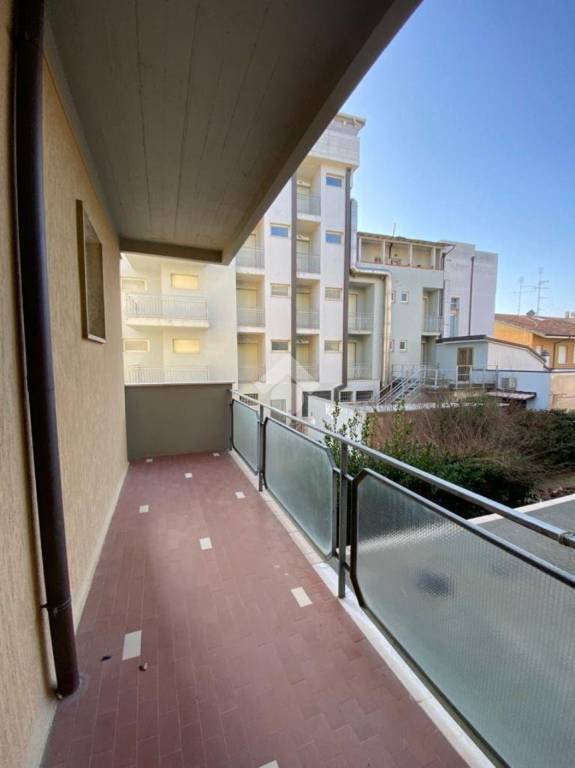 immagine annuncio 7 di 8