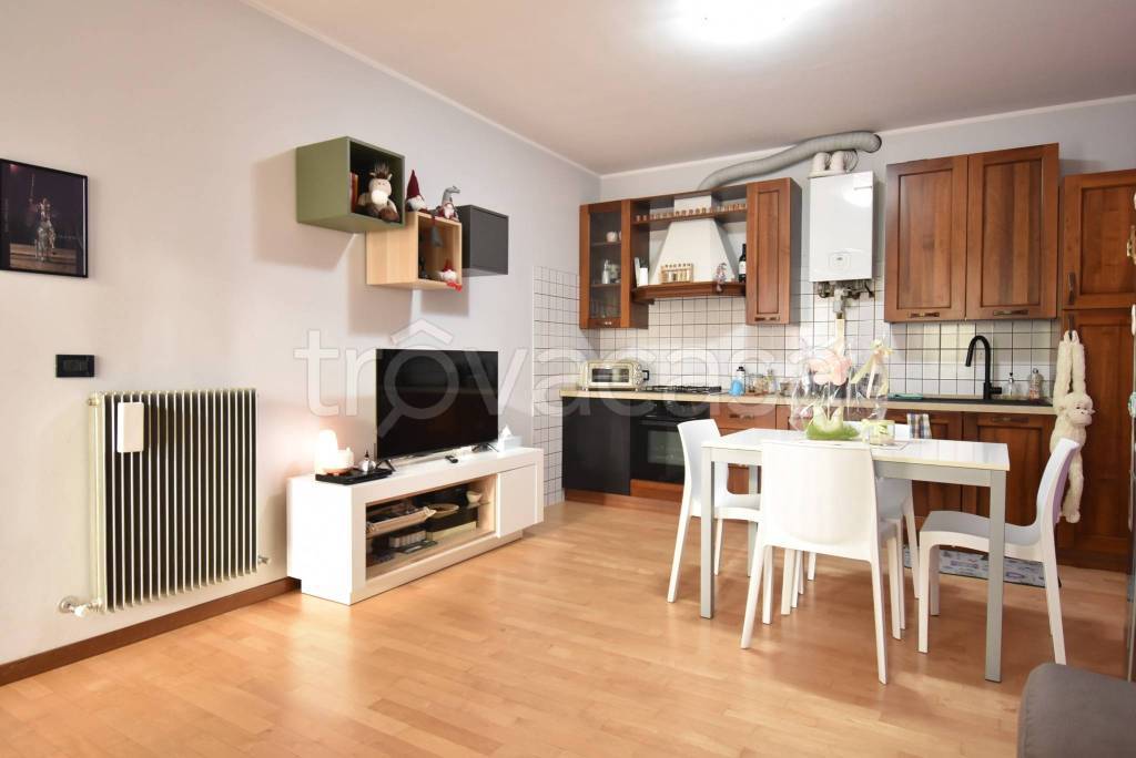 immagine annuncio 1 di 14