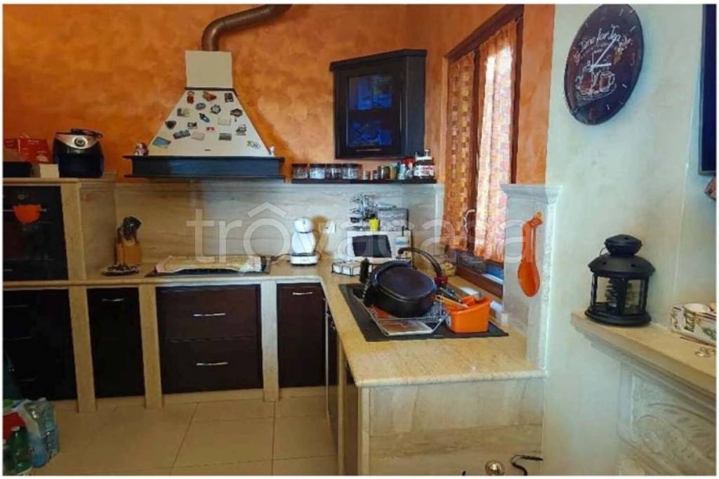 immagine annuncio 1 di 14