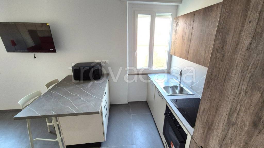 immagine annuncio 1 di 8