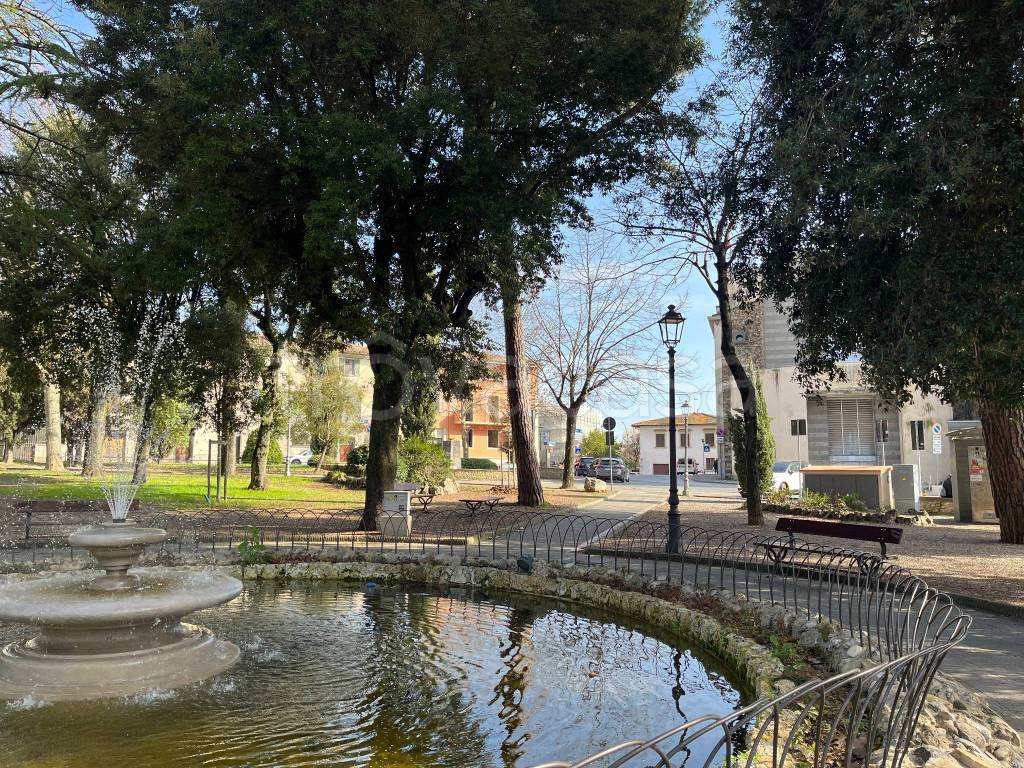 immagine annuncio 1 di 8