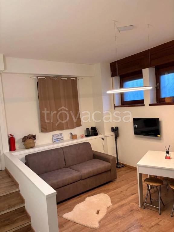 immagine annuncio 1 di 8