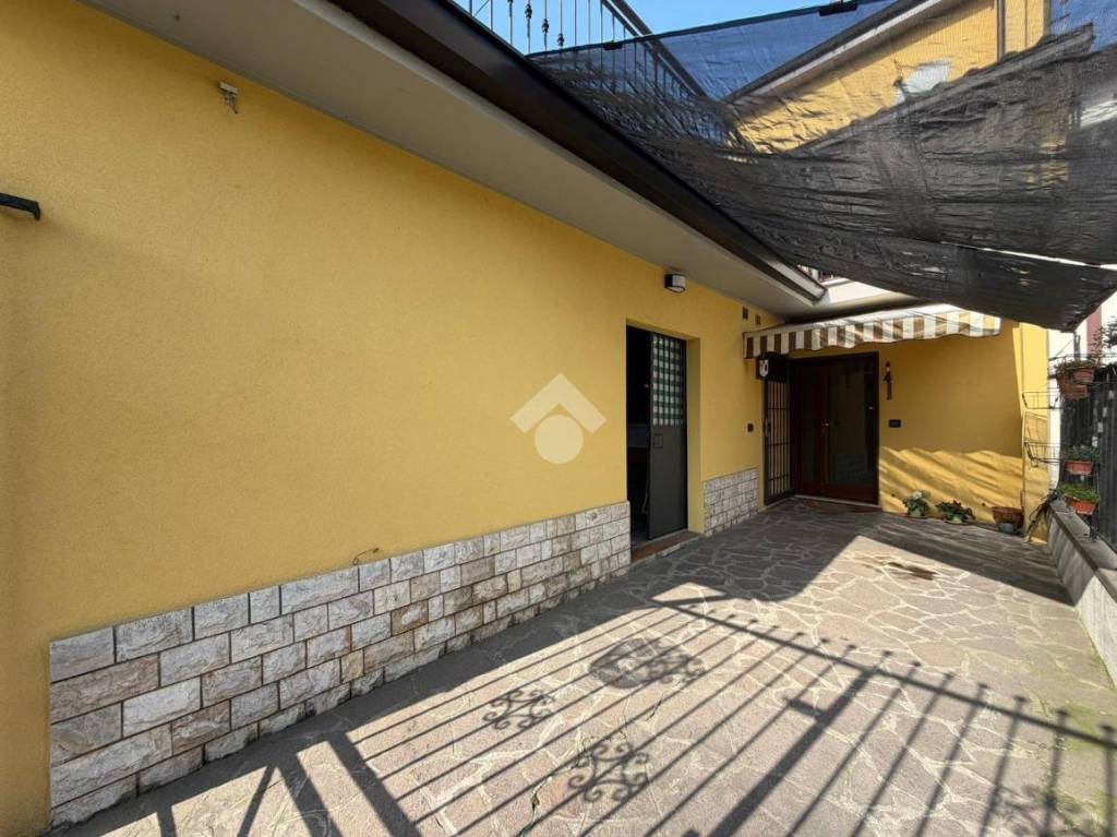 immagine annuncio 1 di 15