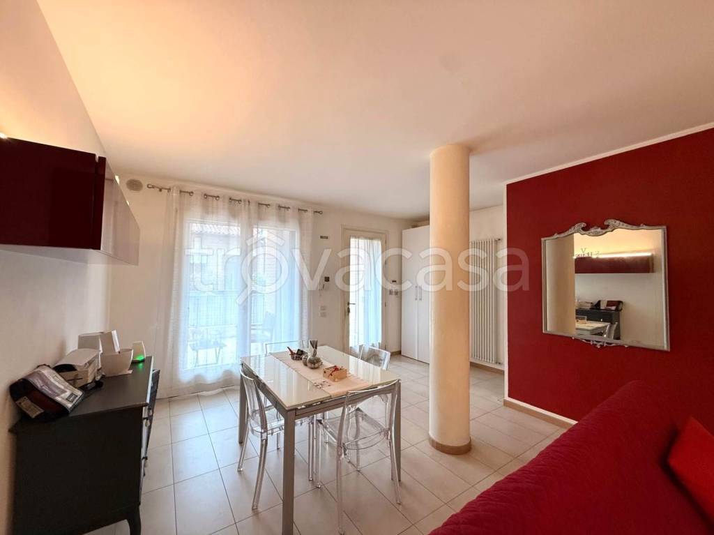 immagine annuncio 1 di 12