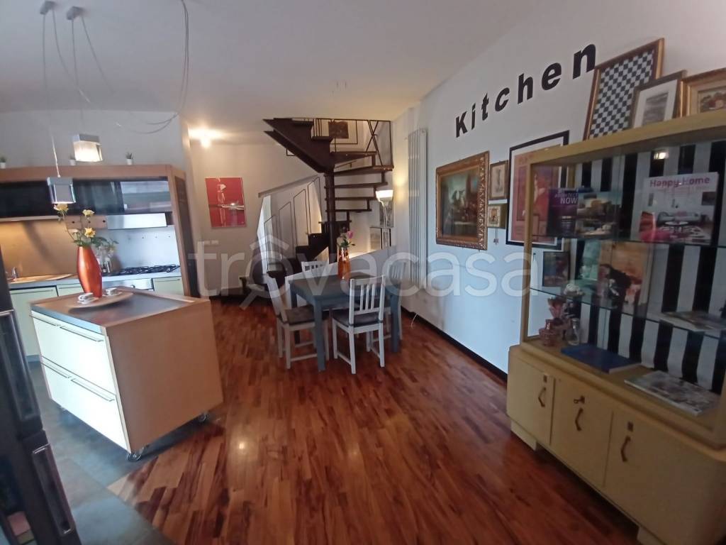 immagine annuncio 11 di 12