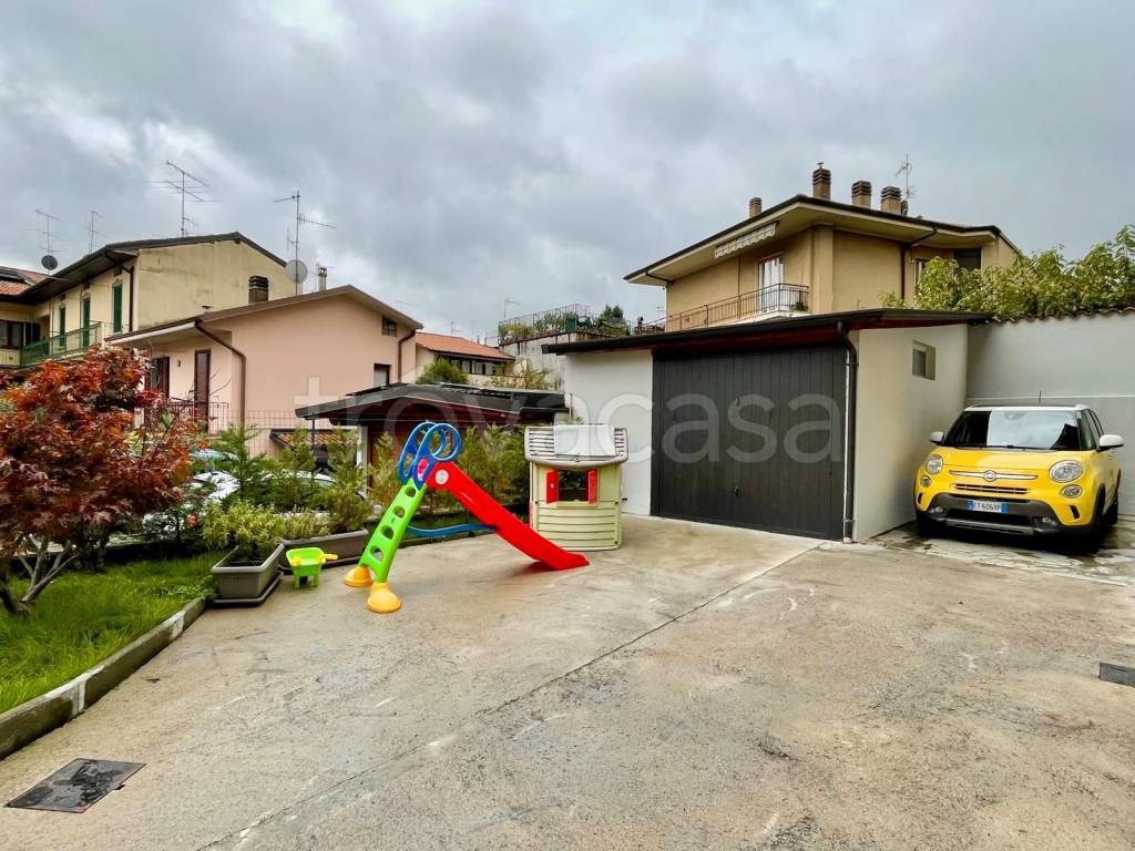 immagine annuncio 2 di 12