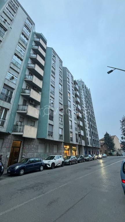 immagine annuncio 1 di 4