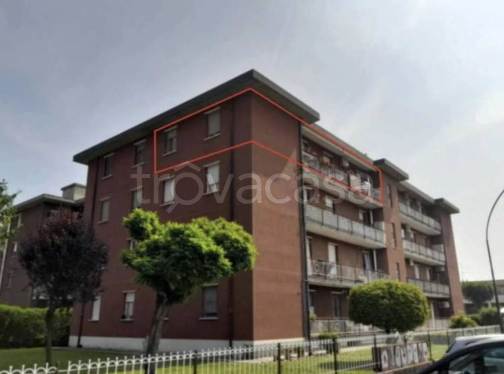 immagine annuncio 1 di 9