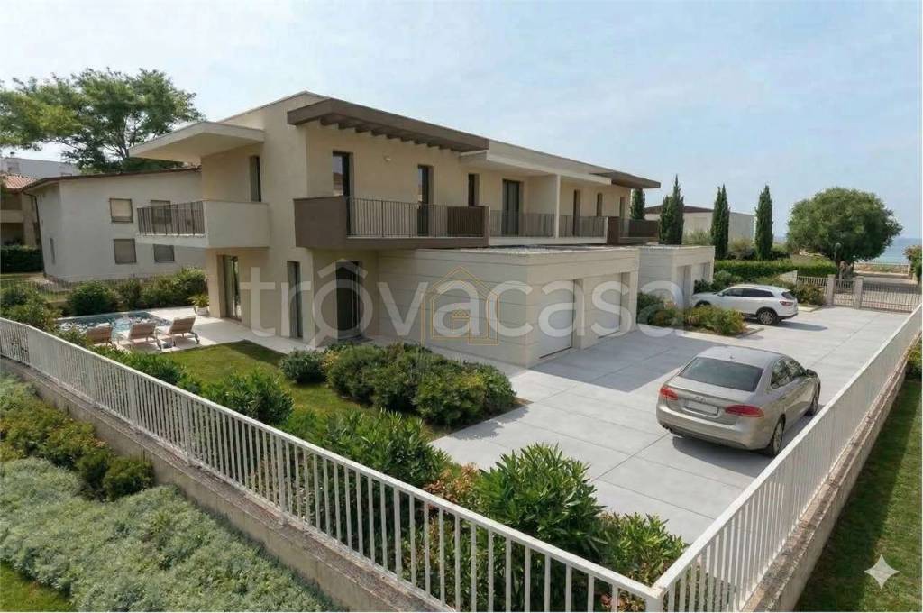 immagine annuncio 1 di 14