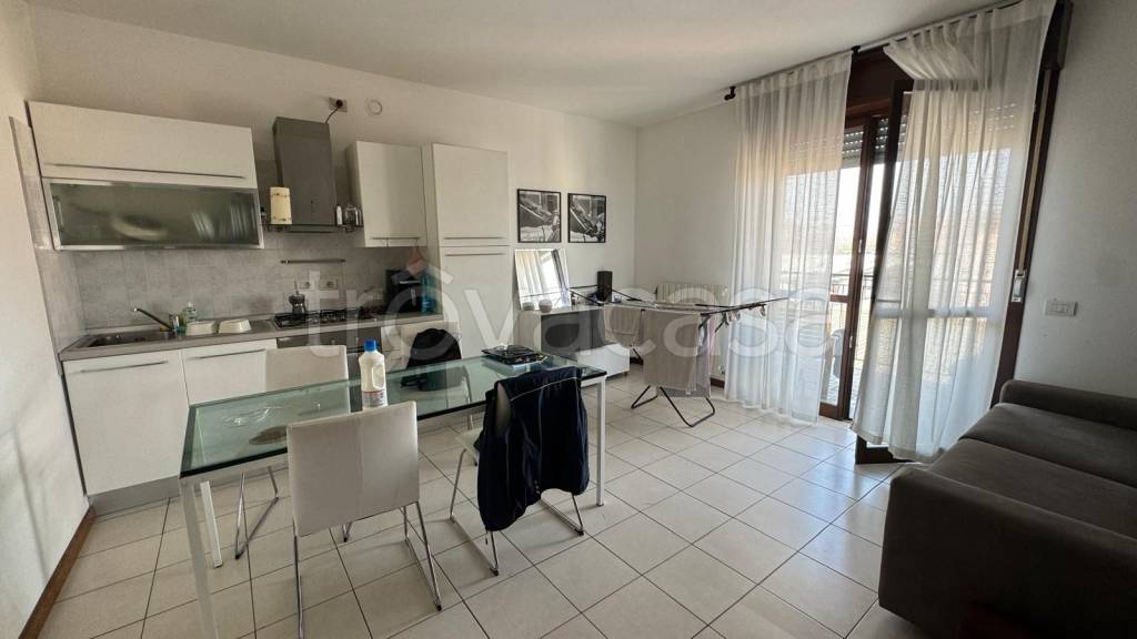 immagine annuncio 2 di 12