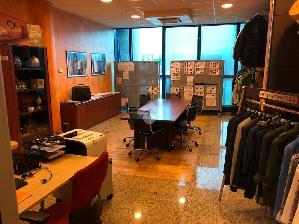 immagine annuncio 4 di 6