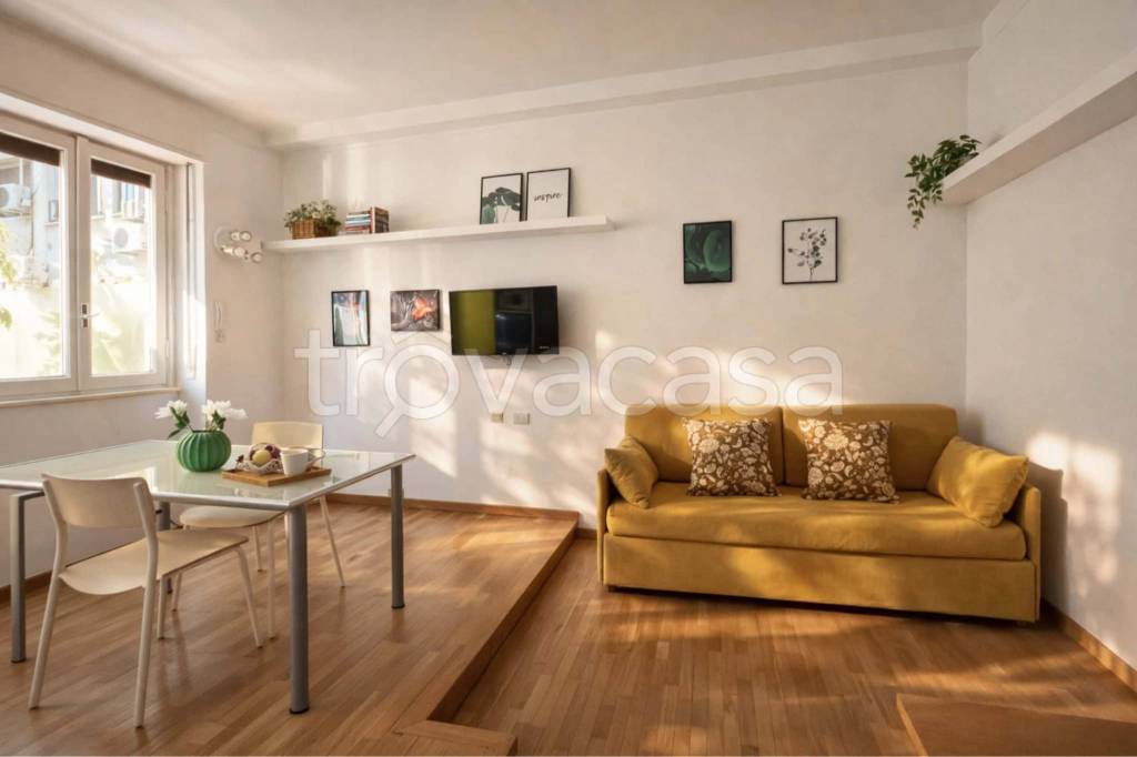 immagine annuncio 1 di 14