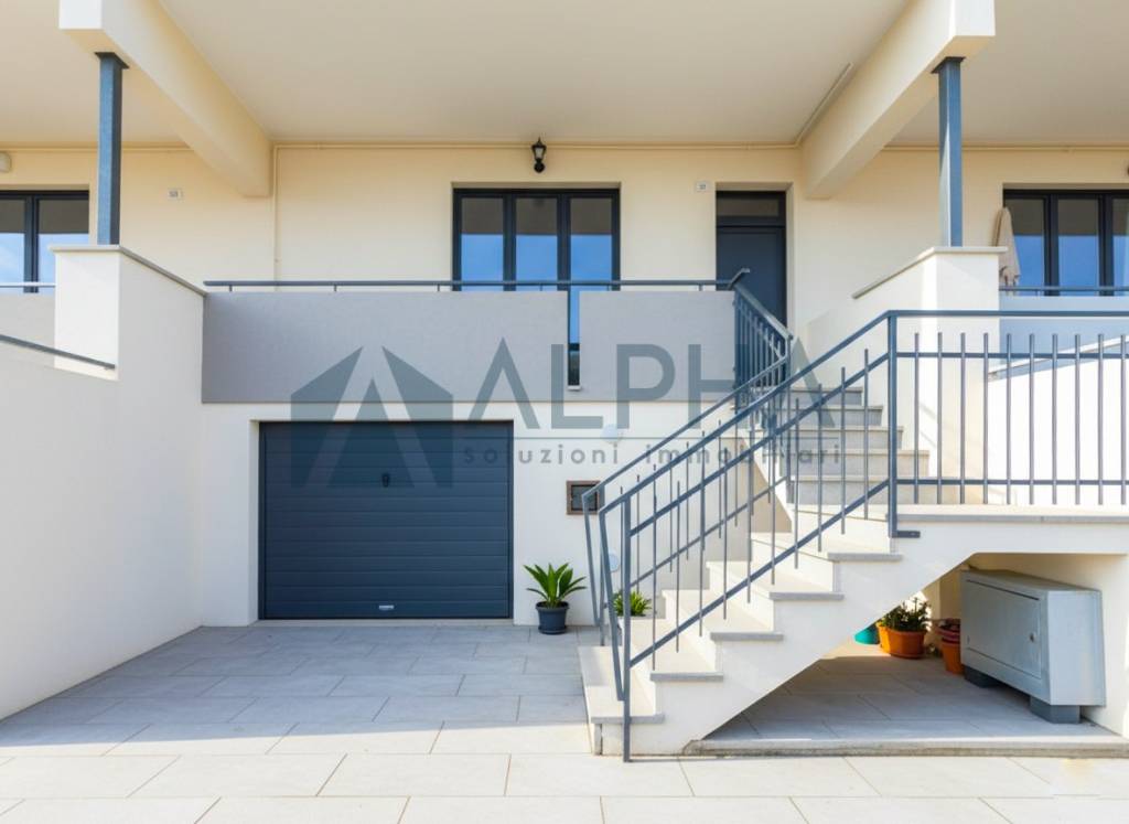 immagine annuncio 1 di 8