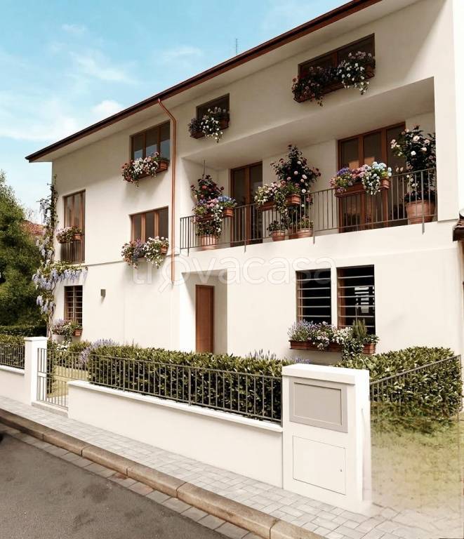 immagine annuncio 1 di 8