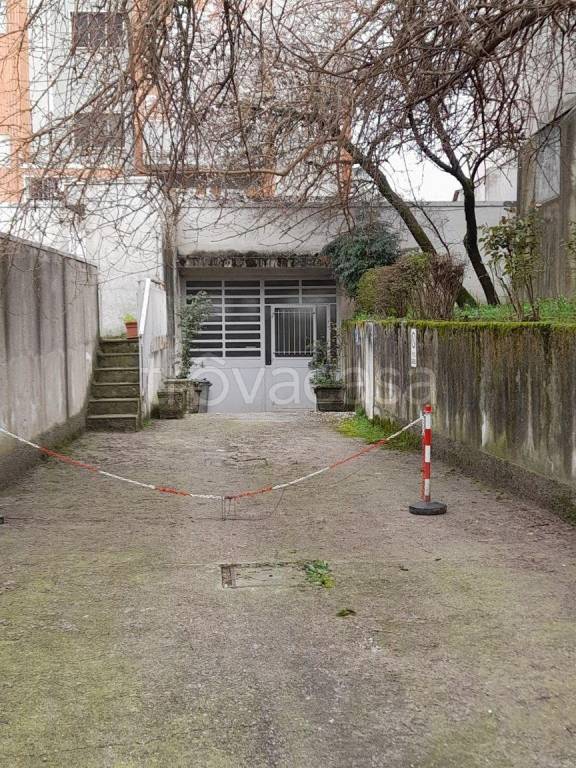 immagine annuncio 2 di 12