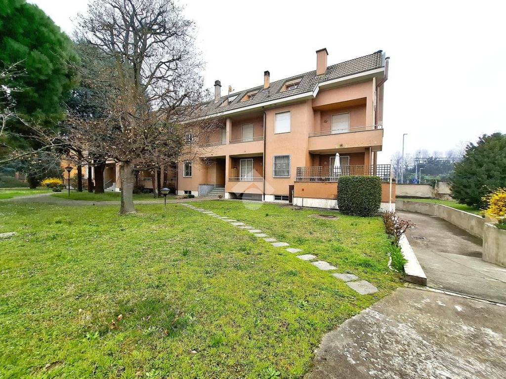 immagine annuncio 1 di 15