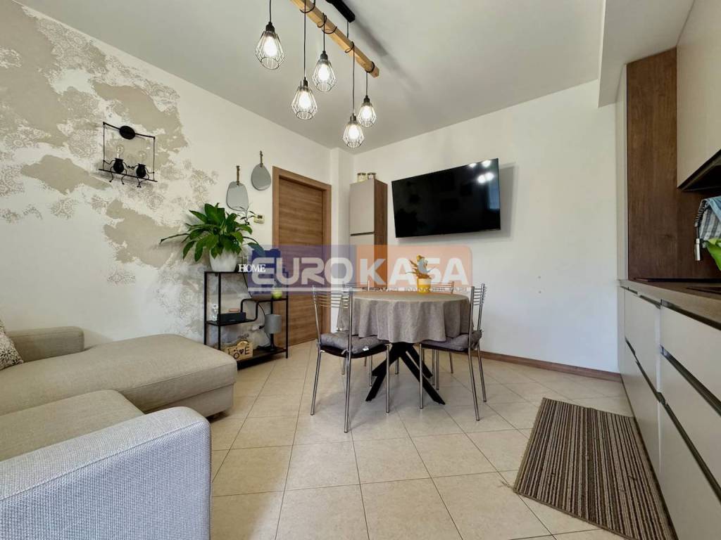 immagine annuncio 1 di 12