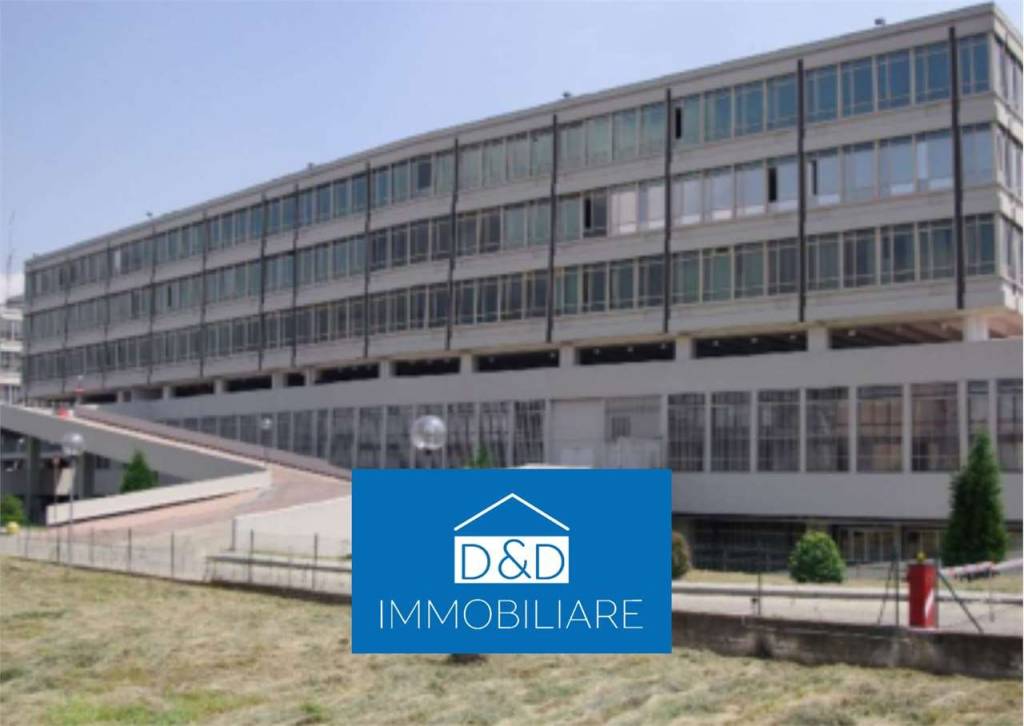 ufficio in vendita a Torino in zona Lucento