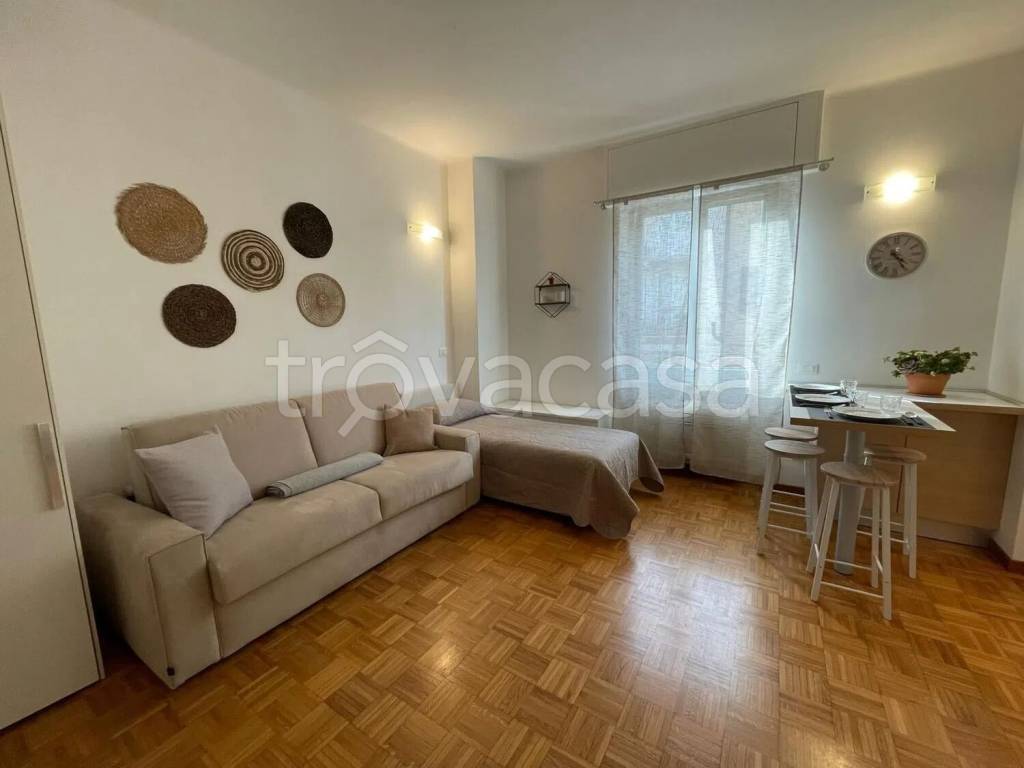 immagine annuncio 1 di 12