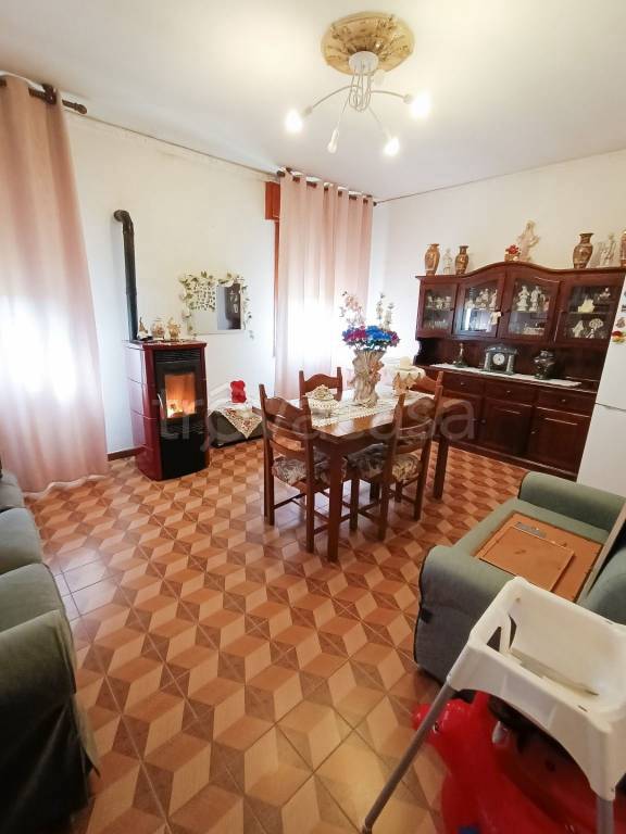 immagine annuncio 2 di 14