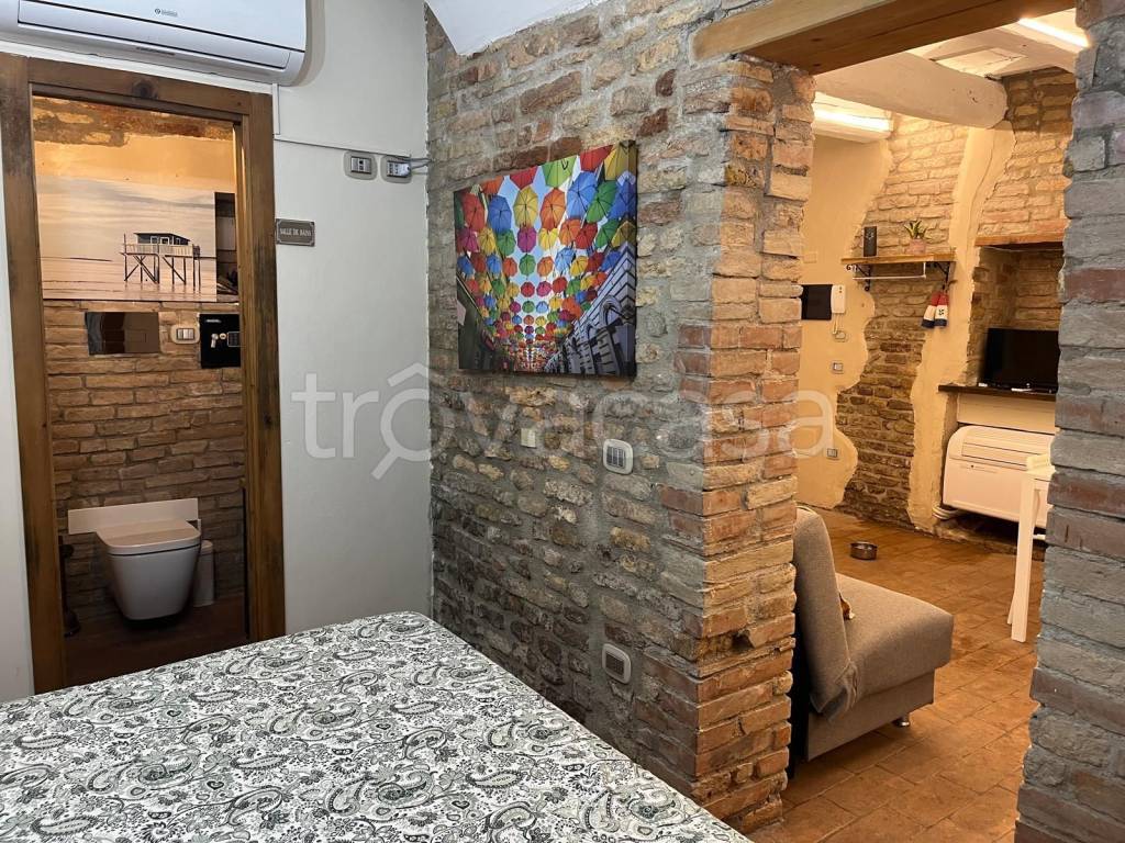 immagine annuncio 2 di 8