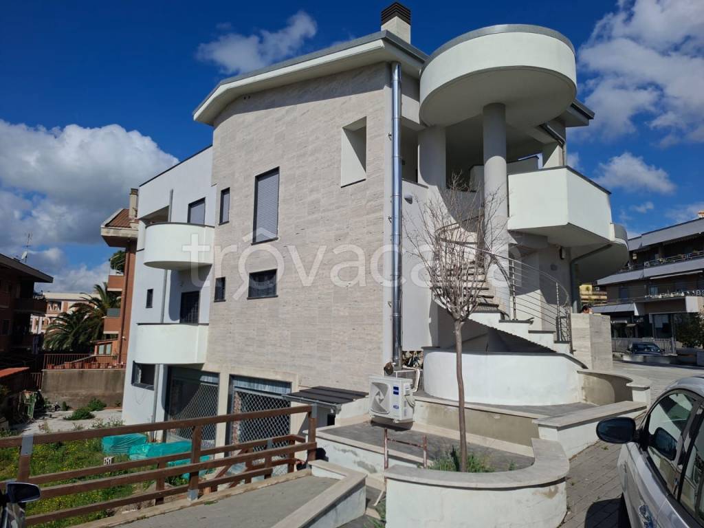 immagine annuncio 12 di 14