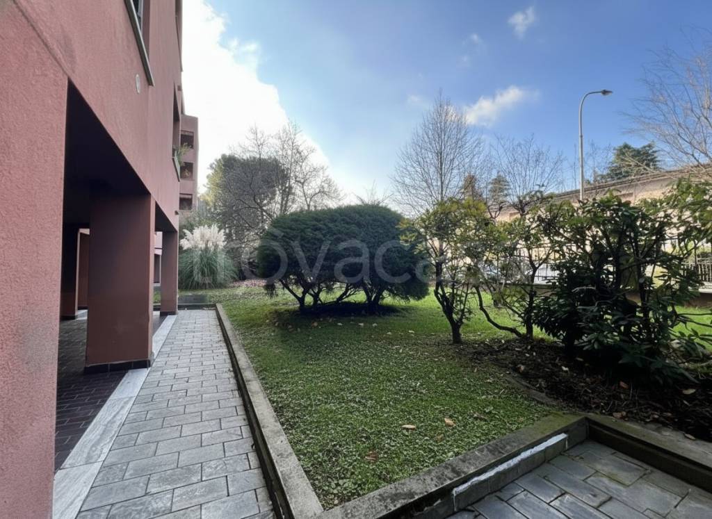 immagine annuncio 1 di 8