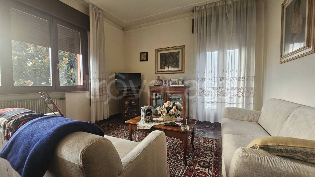 immagine annuncio 2 di 12