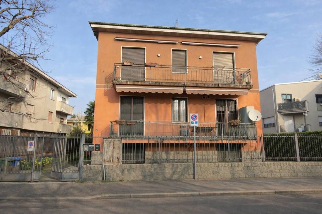 immagine annuncio 1 di 8