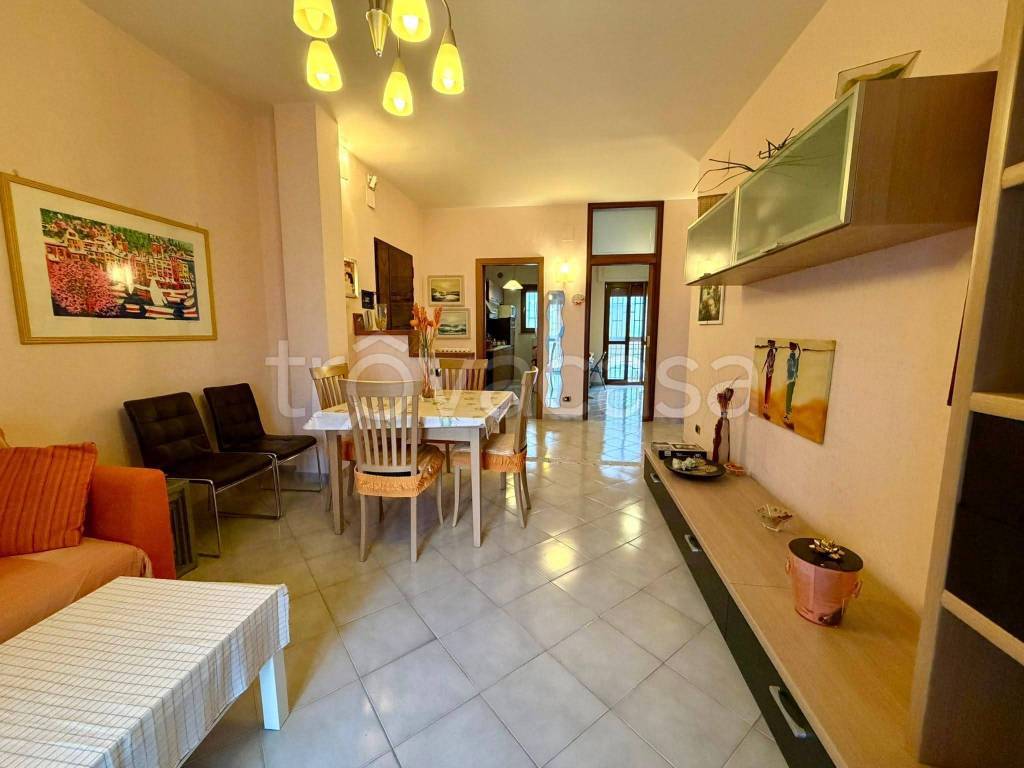 immagine annuncio 2 di 13