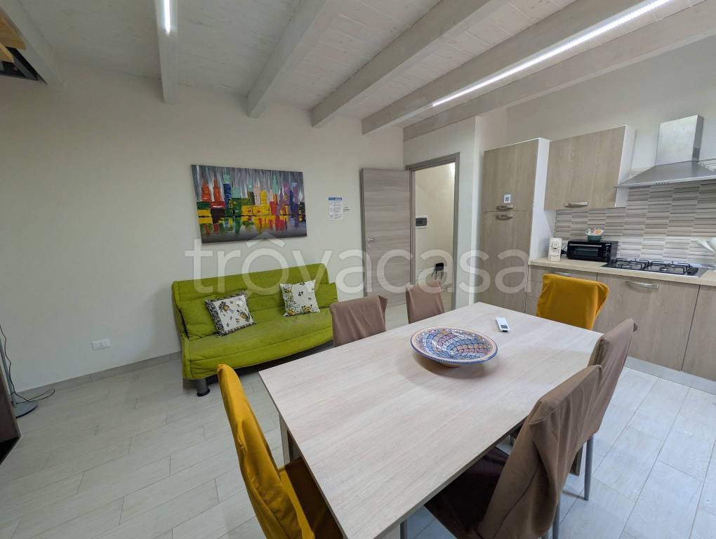 immagine annuncio 1 di 6