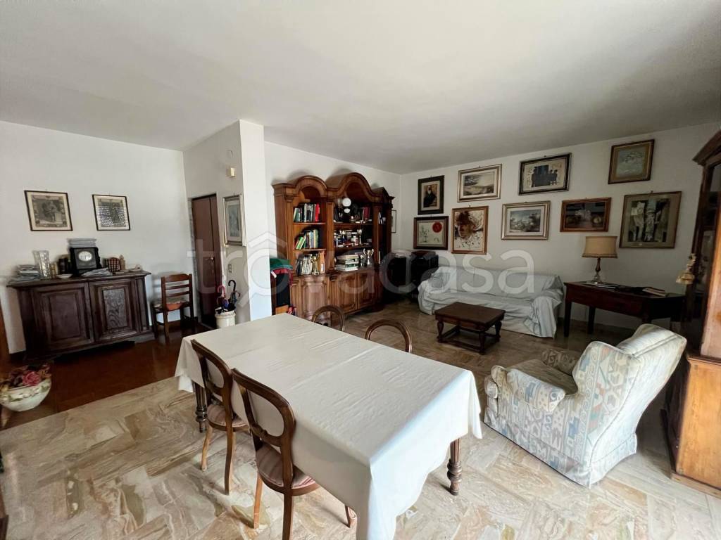 immagine annuncio 2 di 12