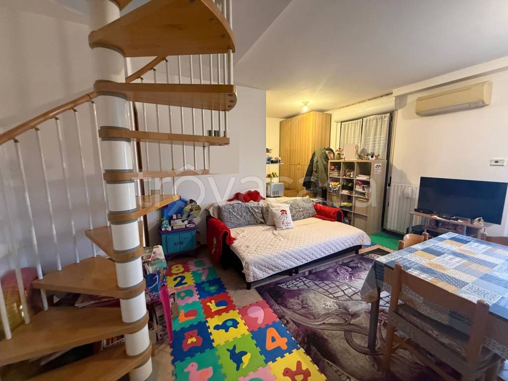 immagine annuncio 14 di 15