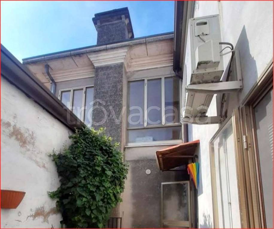 immagine annuncio 2 di 12