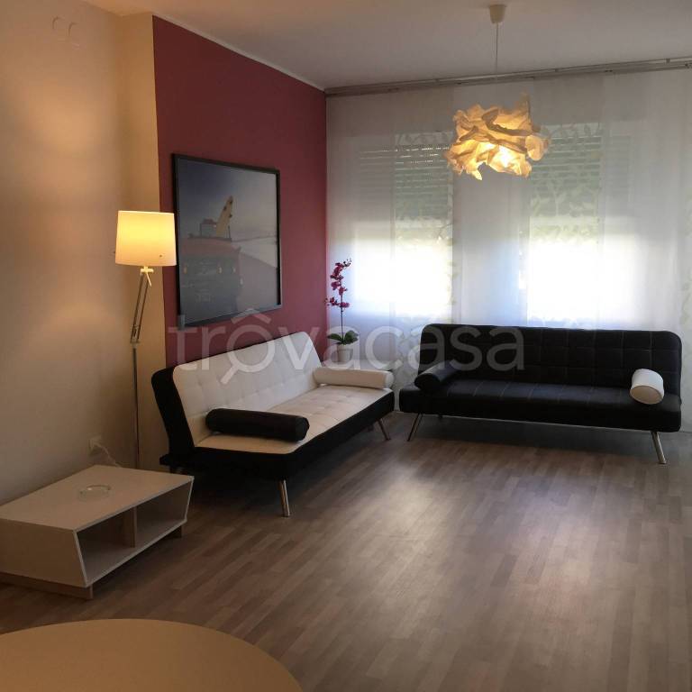 immagine annuncio 1 di 8