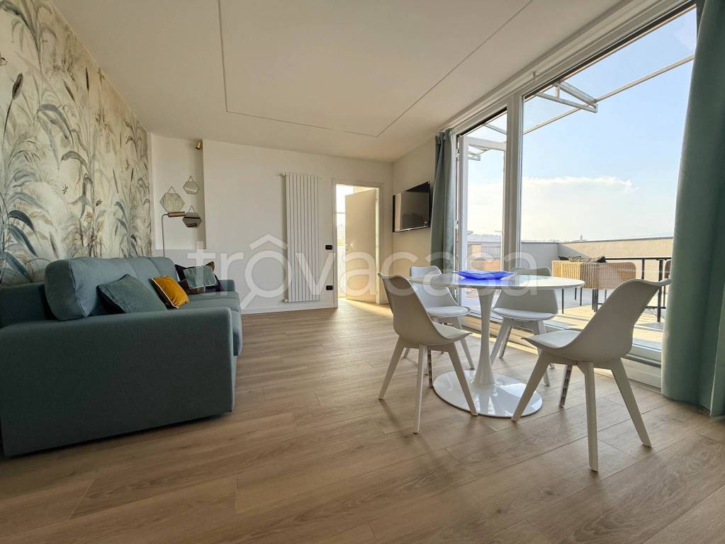 immagine annuncio 7 di 14