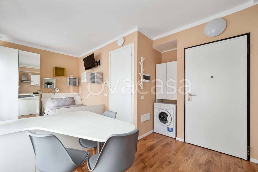 immagine annuncio 1 di 8