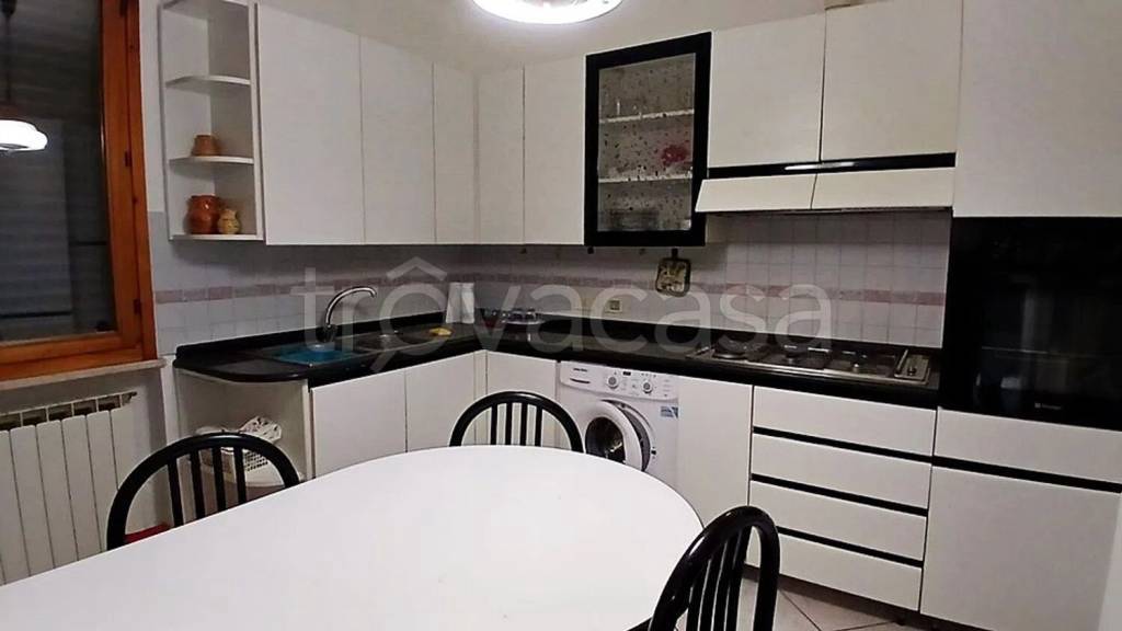 immagine annuncio 1 di 8