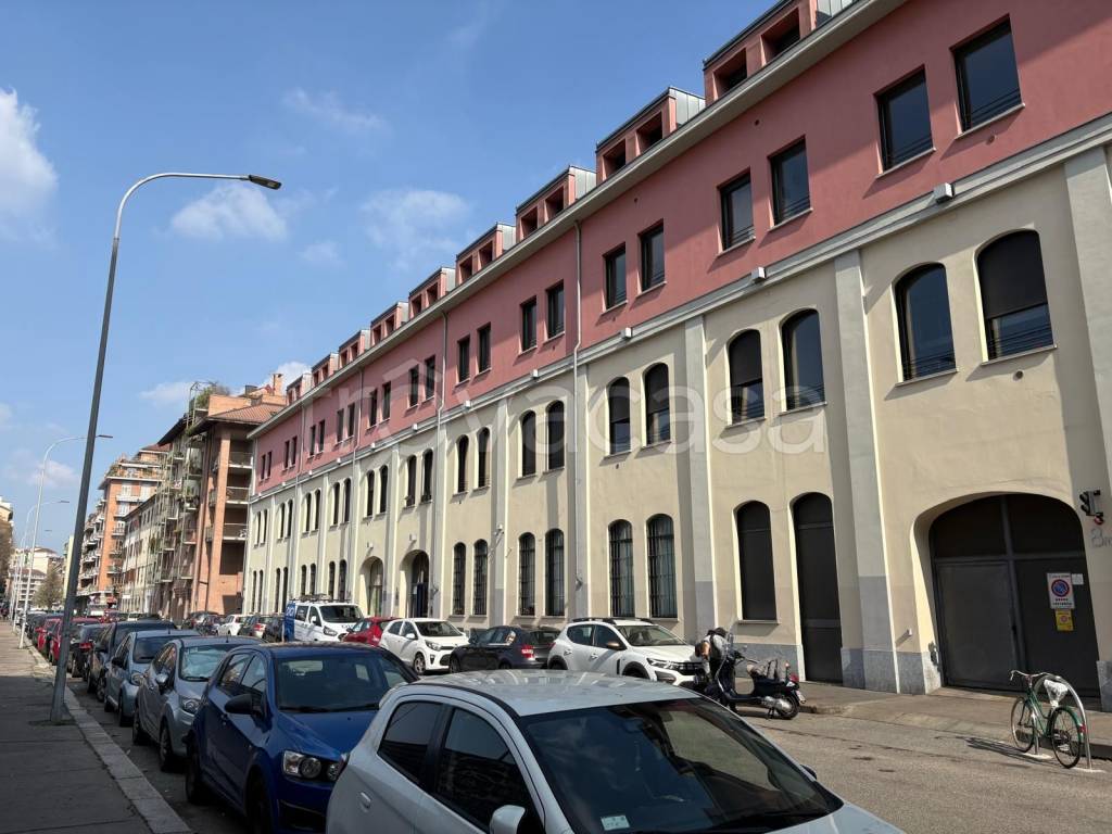 immagine annuncio 1 di 15