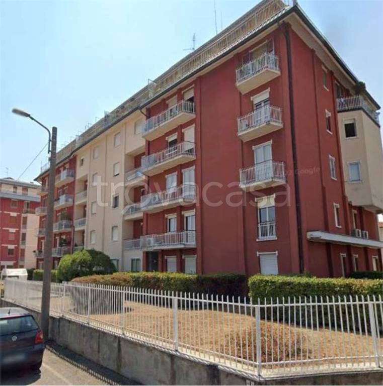 immagine annuncio 1 di 14