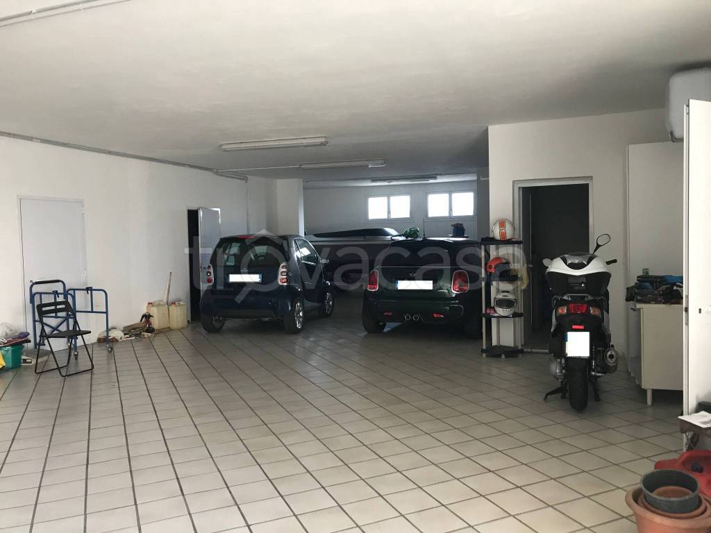 immagine annuncio 1 di 9